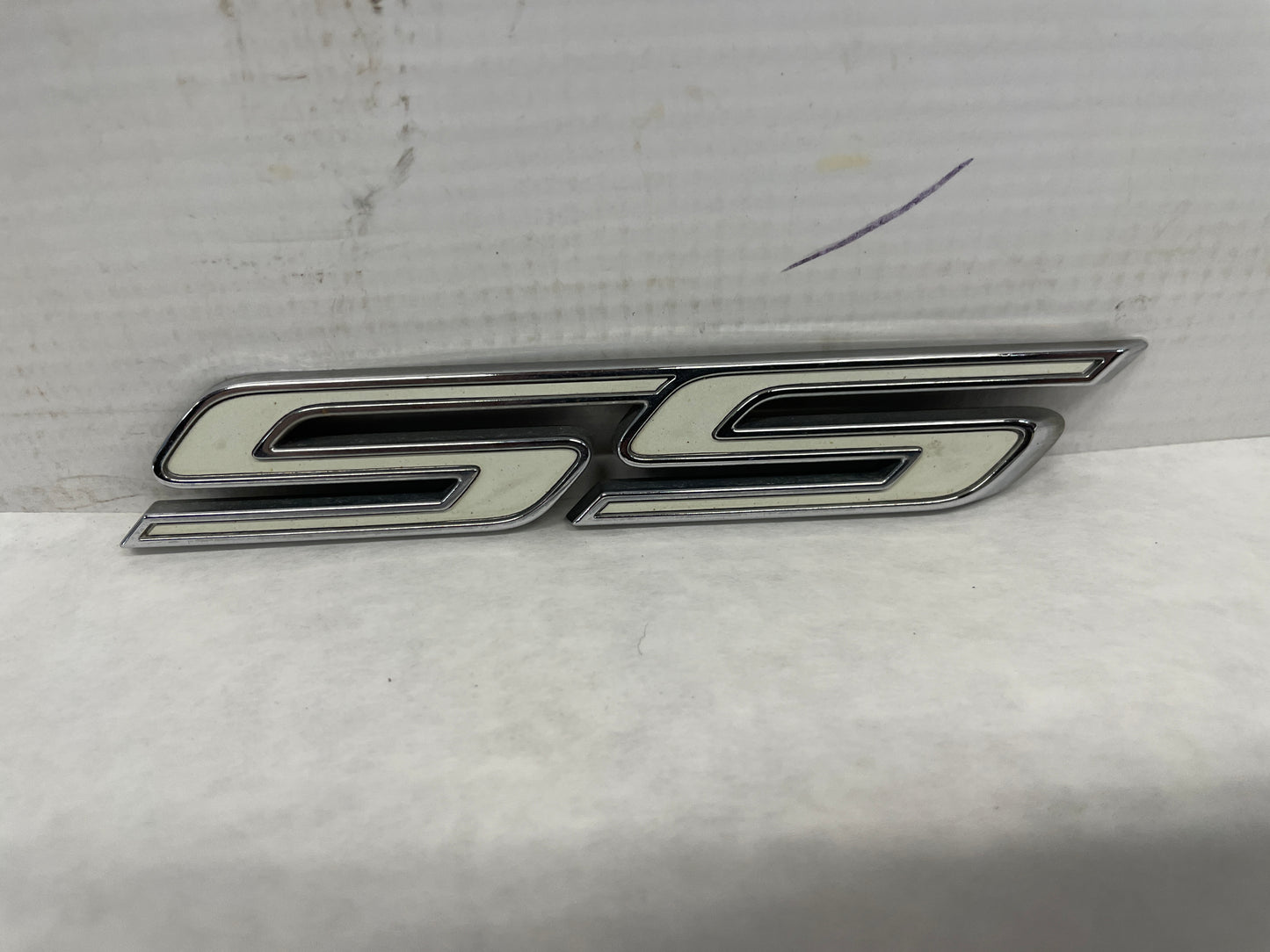 2014 Chevy SS Sedan Trunk SS Emblem OEM - Day's Parts Yard