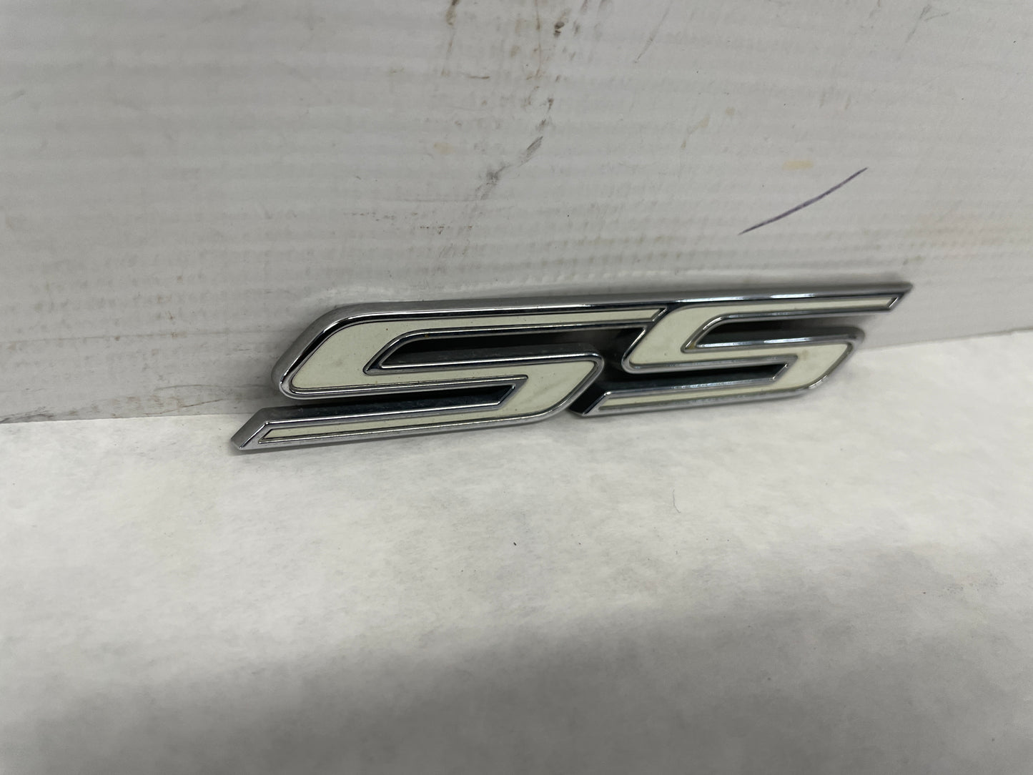 2014 Chevy SS Sedan Trunk SS Emblem OEM - Day's Parts Yard