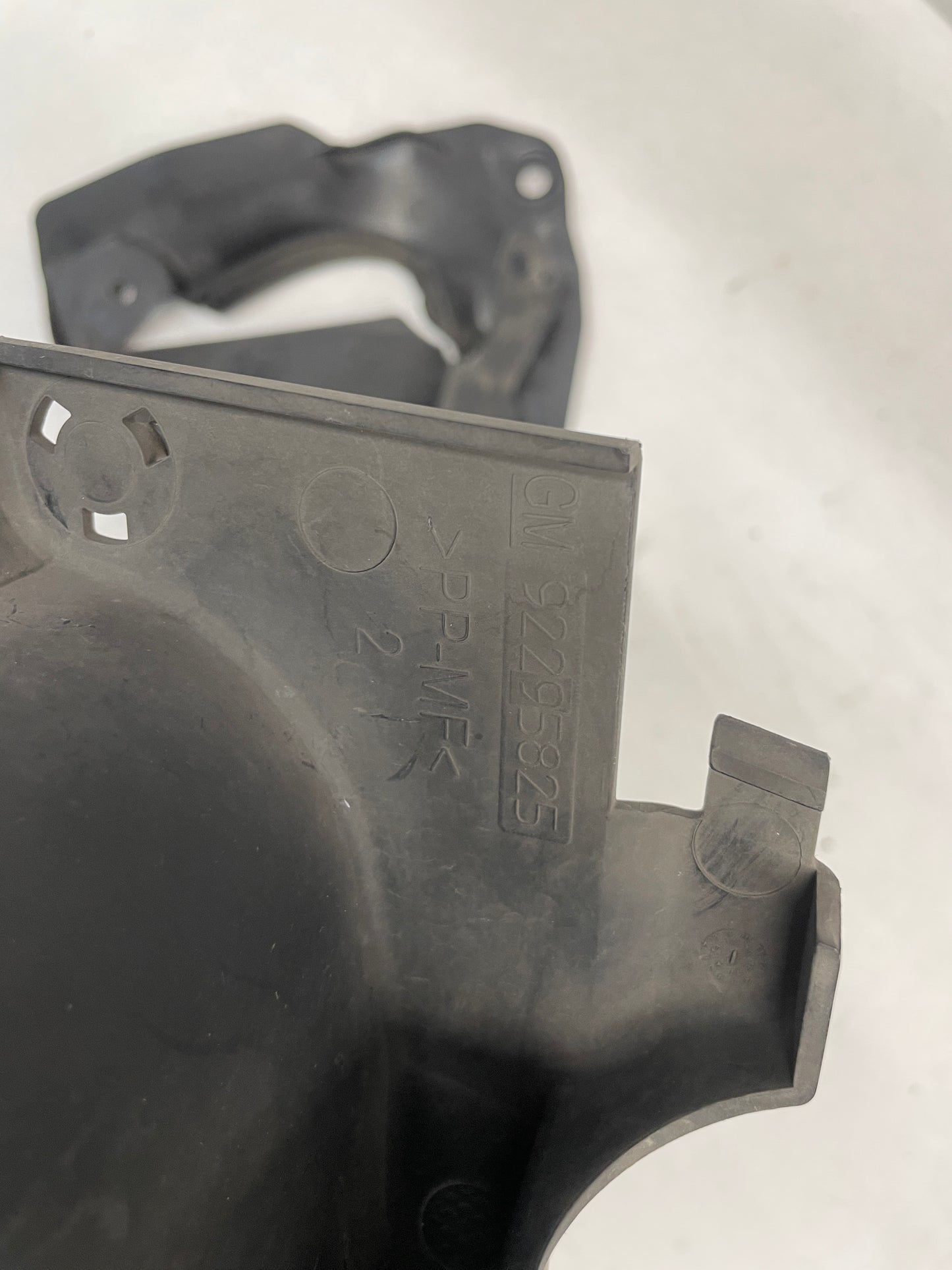 2014 Chevy SS Sedan Radiator Support Splash Shields Air Inlet Baffle OEM - Day's Parts Yard