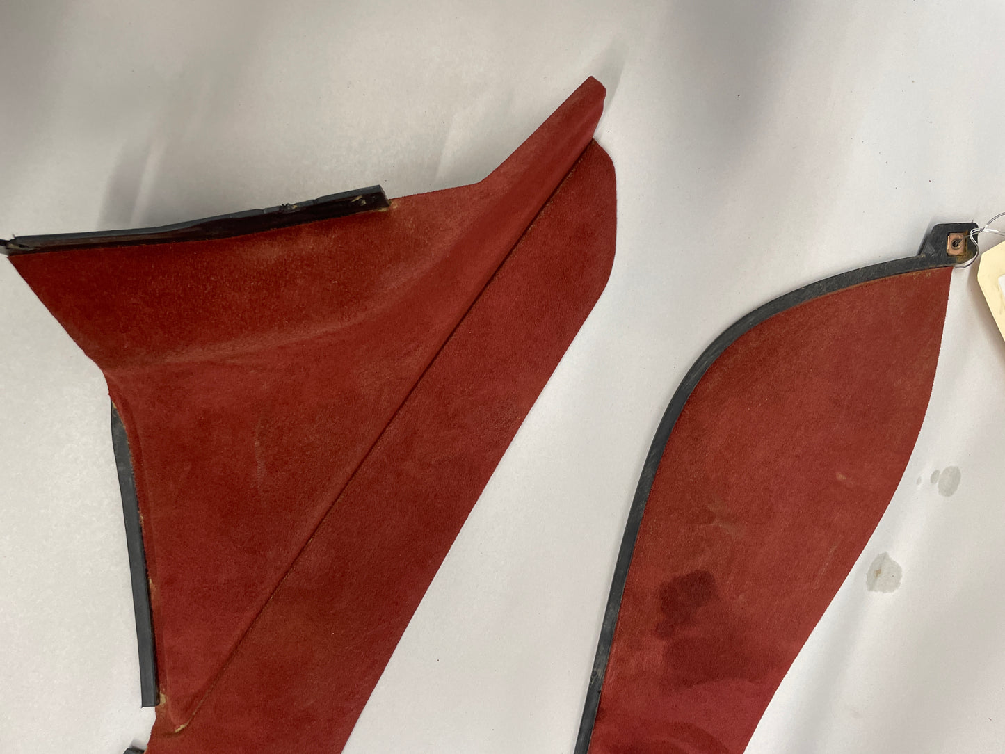 2004 Pontiac GTO Red Interior Trim Glove Box Knee Bolster Console Suedes OEM - Day's Parts Yard