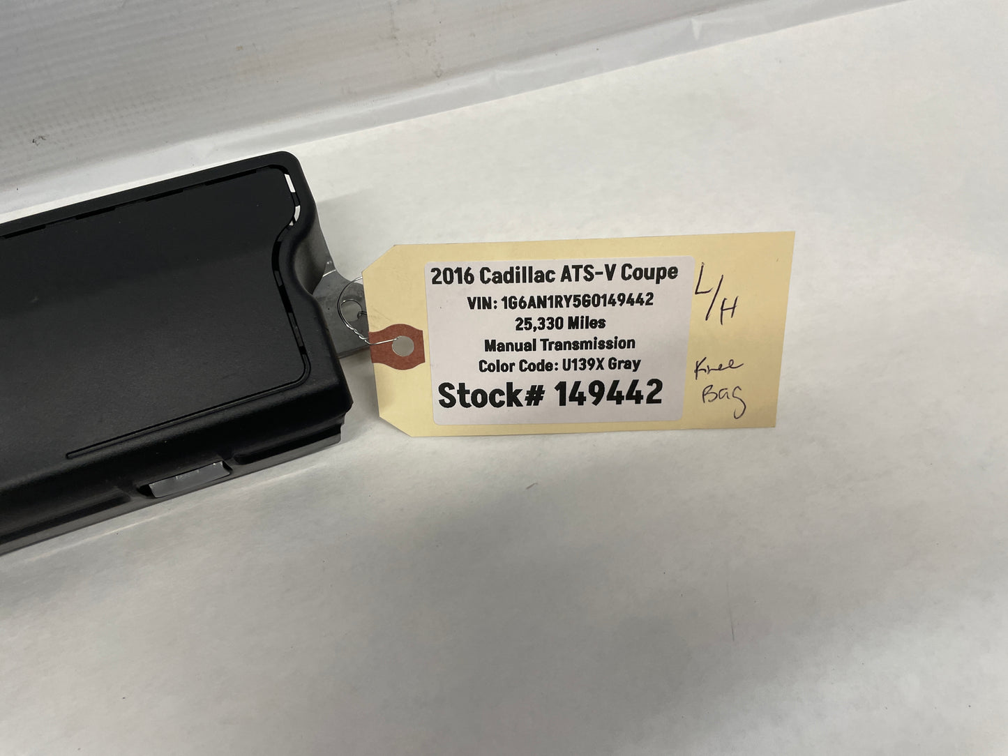 2016 Cadillac ATS-V Coupe LH Driver Lower Dash Knee Airbag Air Bag OEM - Day's Parts Yard