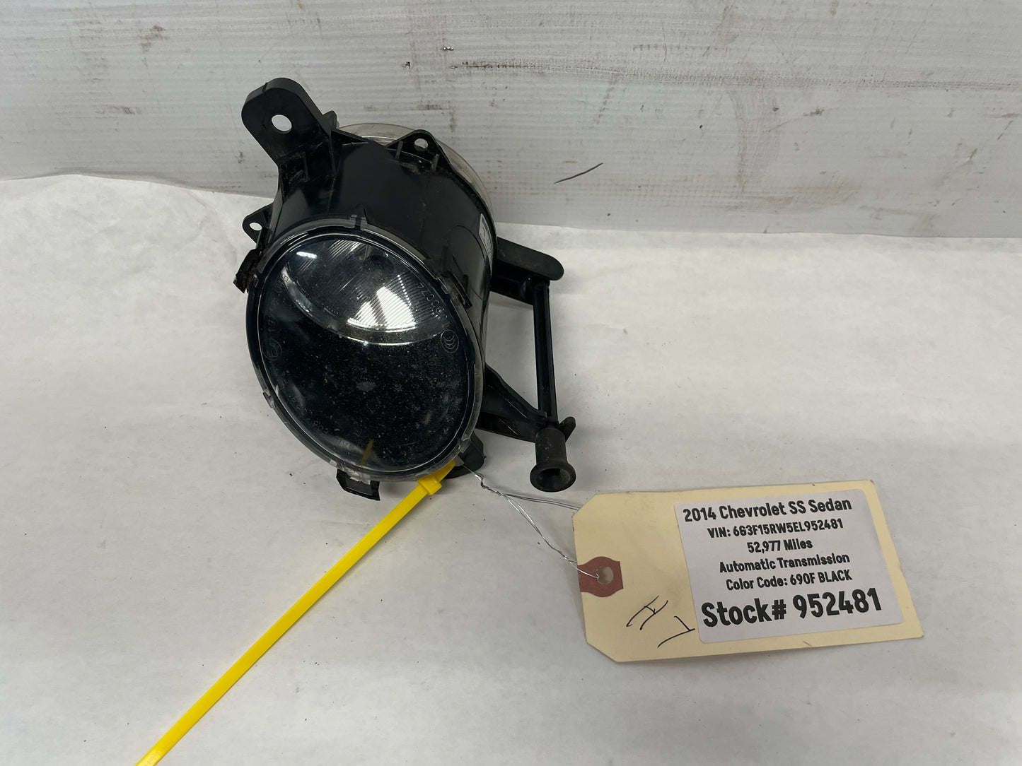 2014 Chevy SS Sedan LH Driver Fog Light Lamp OEM - Day's Parts Yard
