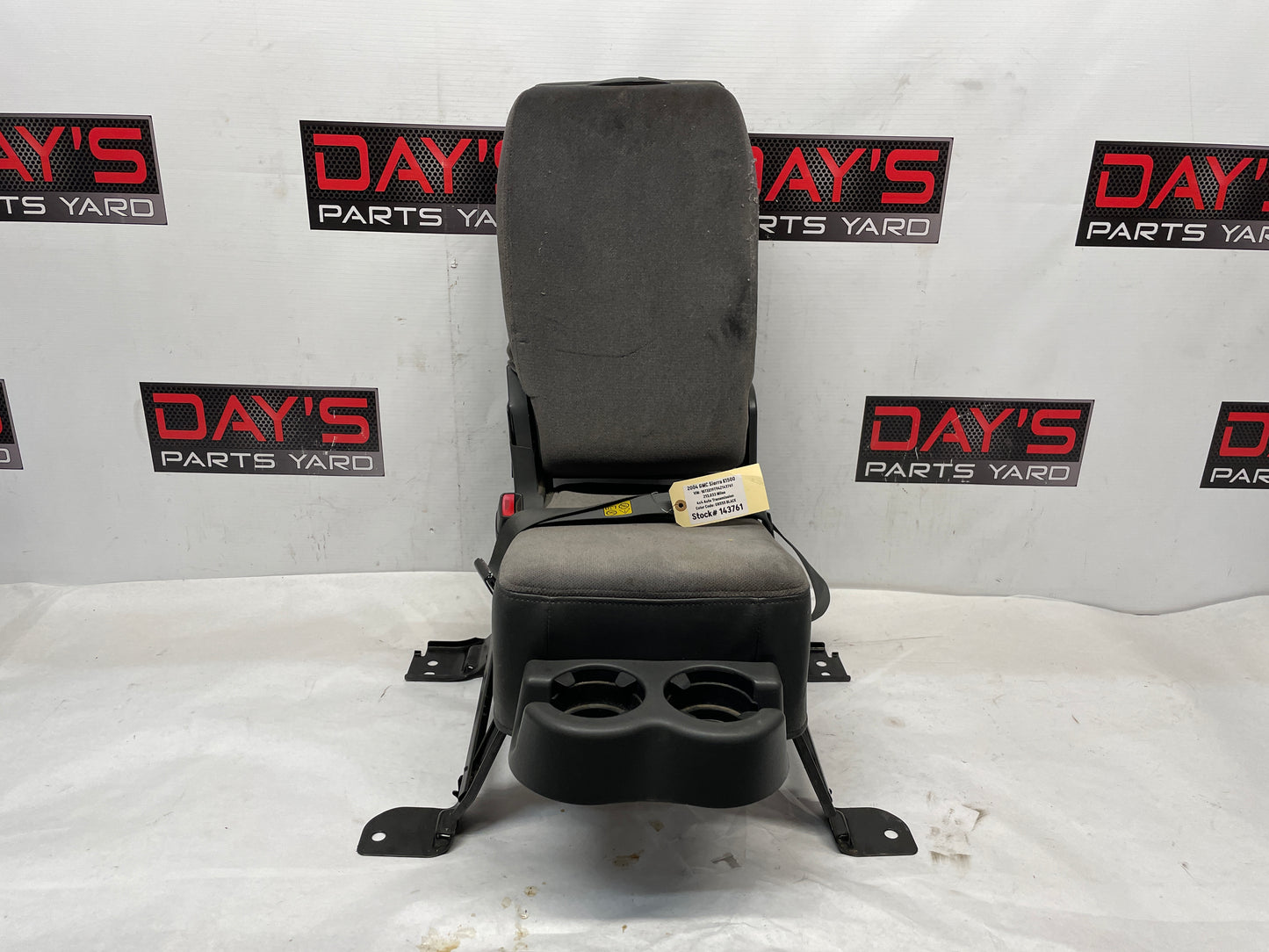 2004 GMC Sierra K1500 Front Center Console Arm Rest Jump Seat Grey Cloth OEM - Day's Parts Yard
