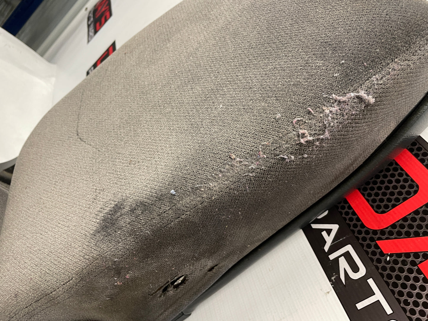 2004 GMC Sierra K1500 Front Center Console Arm Rest Jump Seat Grey Cloth OEM - Day's Parts Yard