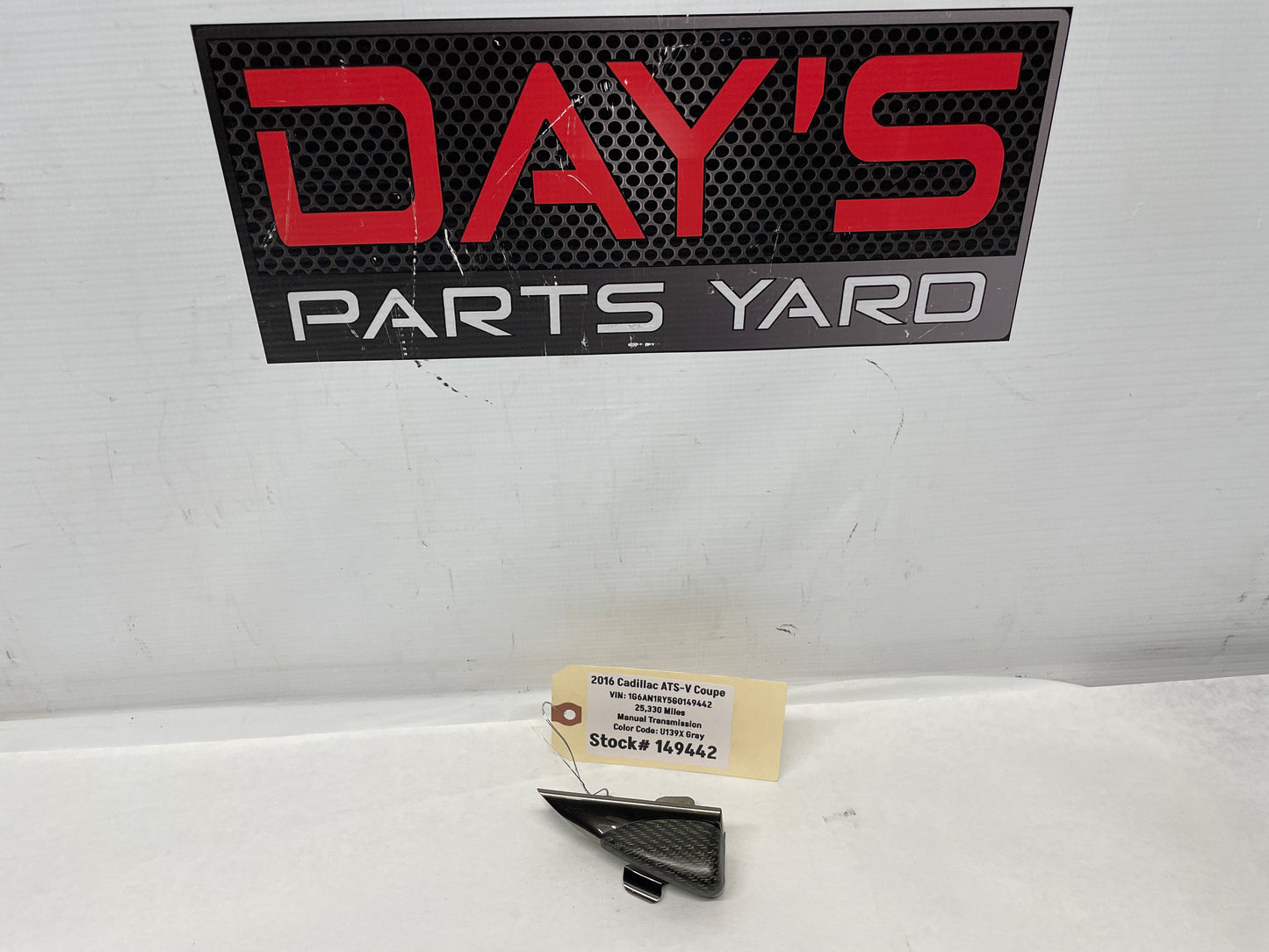 2016 Cadillac ATS-V Coupe RH Passenger Carbon Fiber Instrumental Dash Trim OEM - Day's Parts Yard