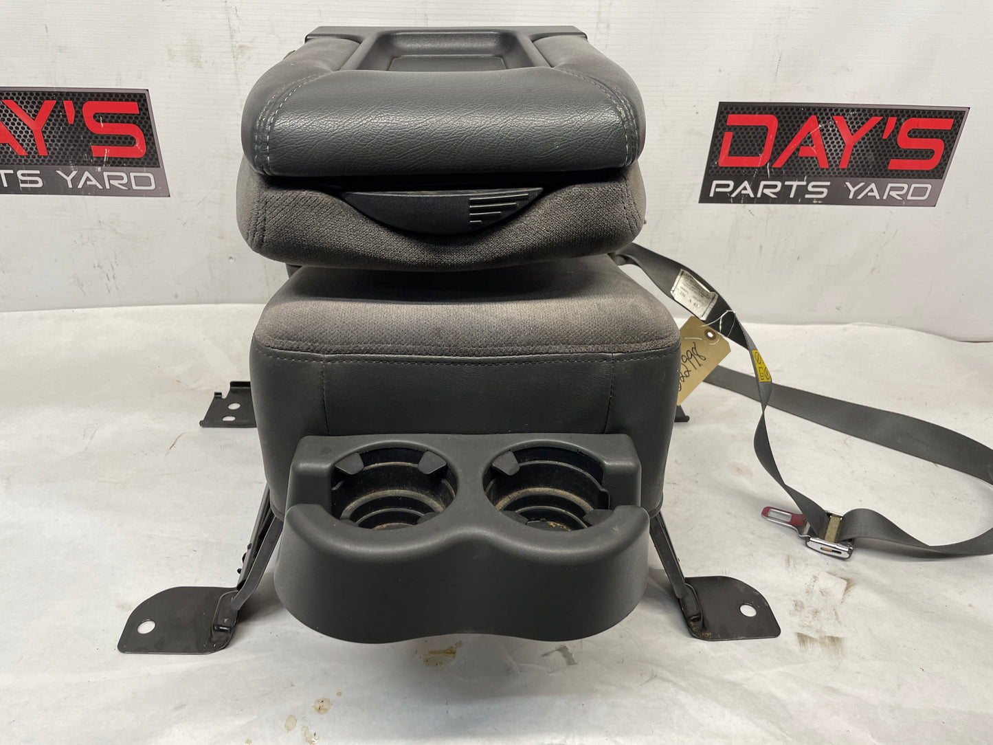 2004 GMC Sierra K1500 Front Center Console Arm Rest Jump Seat Grey Cloth OEM - Day's Parts Yard