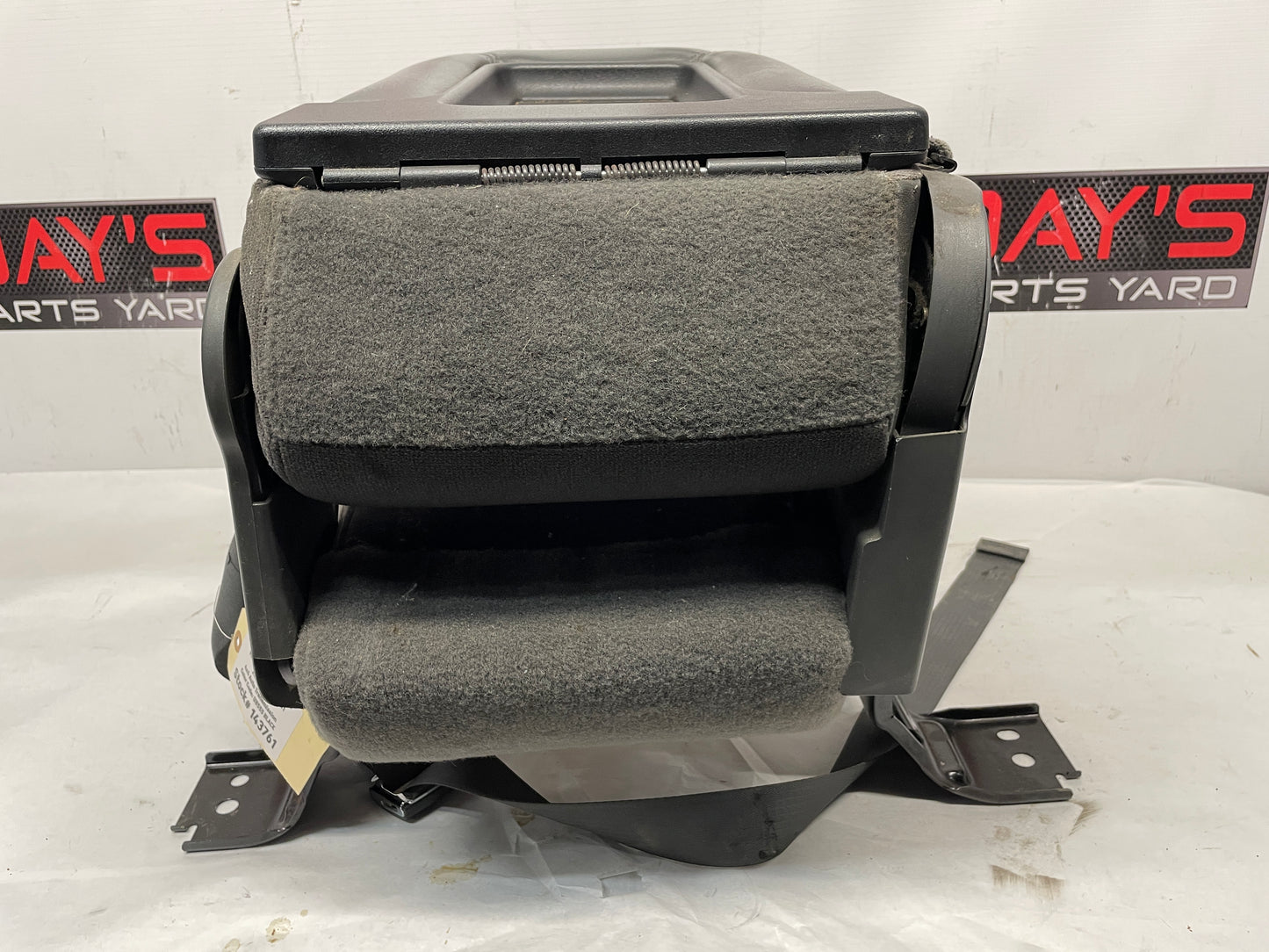 2004 GMC Sierra K1500 Front Center Console Arm Rest Jump Seat Grey Cloth OEM - Day's Parts Yard