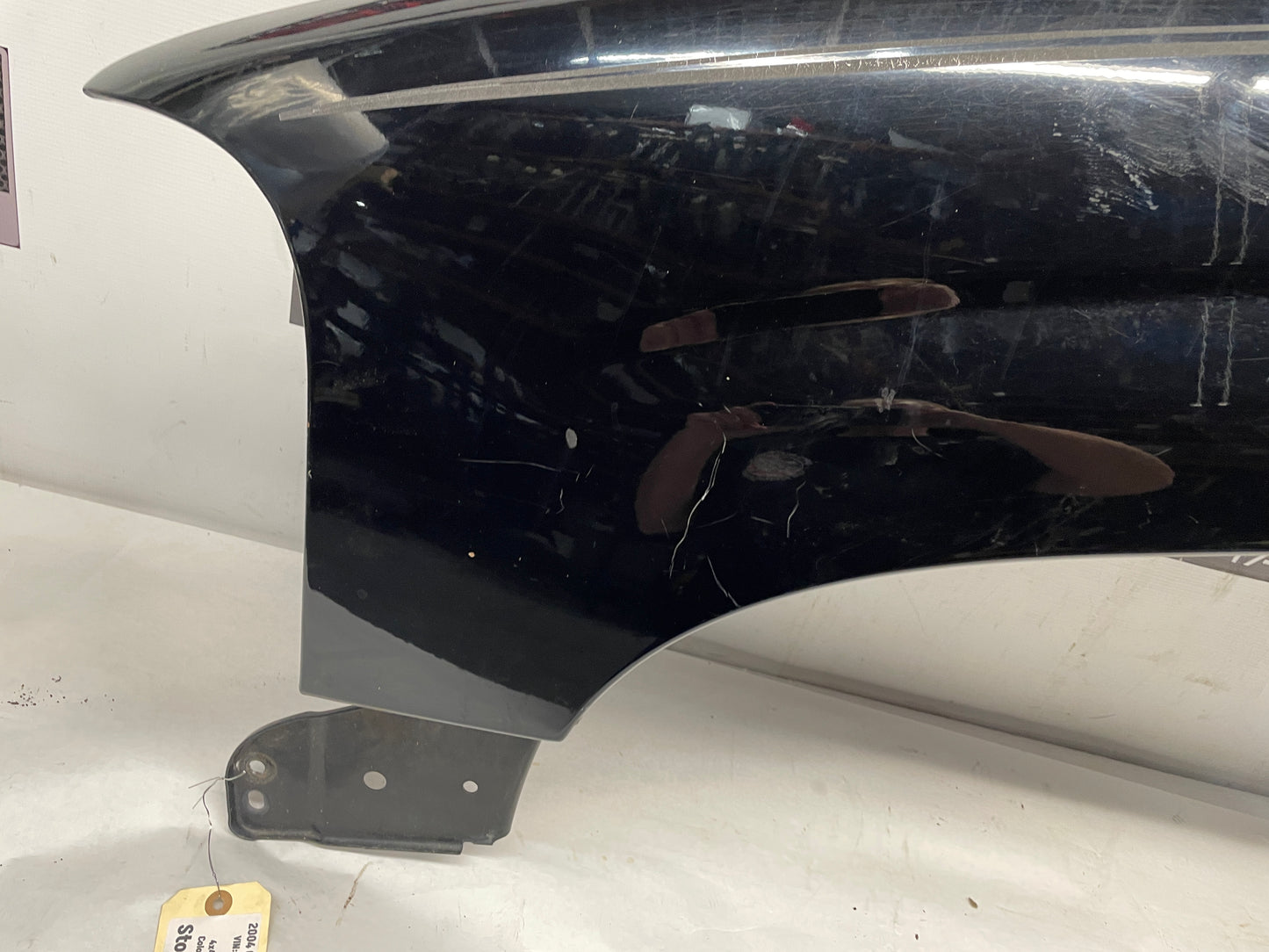 2004 GMC Sierra K1500 LH Driver Fender OEM - Day's Parts Yard