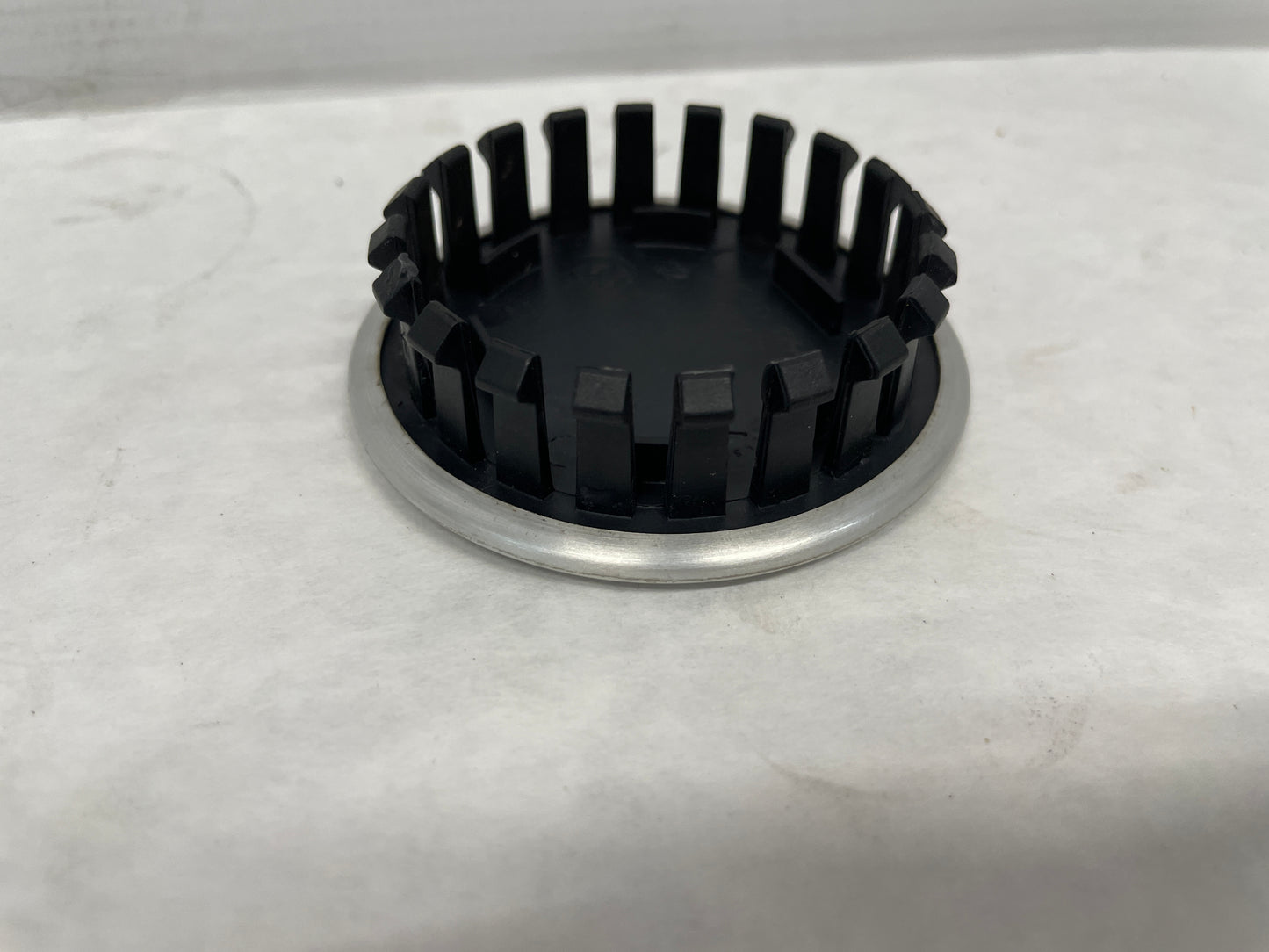 2014 Chevy SS Sedan Wheel Center Cap OEM - Day's Parts Yard