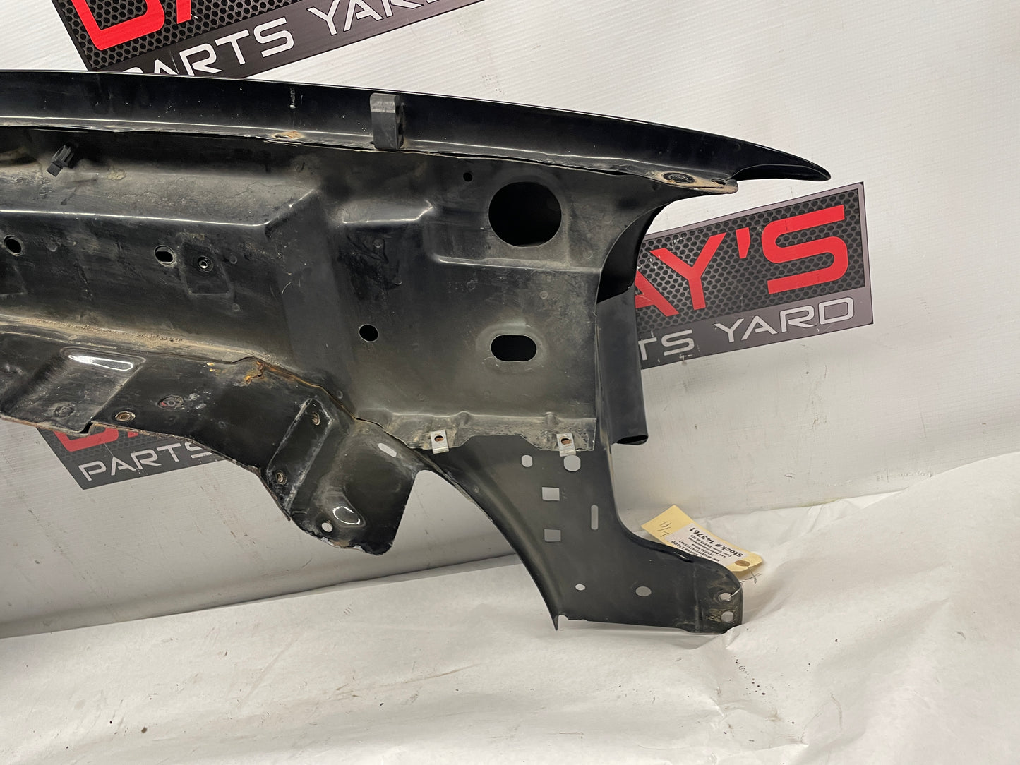 2004 GMC Sierra K1500 LH Driver Fender OEM - Day's Parts Yard
