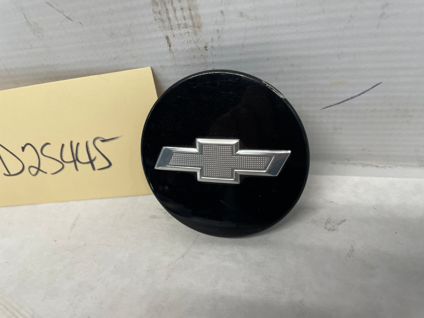 2018 Chevy Camaro SS Wheel Center Caps OEM - Day's Parts Yard