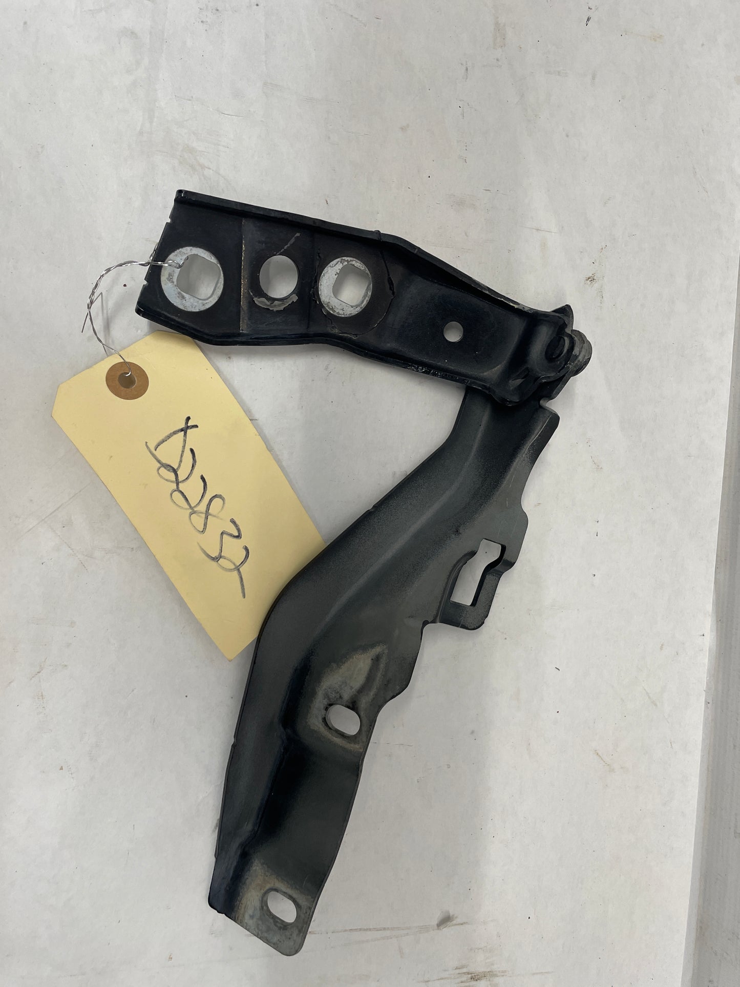 2009 Pontiac G8 GT LH Driver Hood Hinge Mounting Bracket OEM - Day's Parts Yard