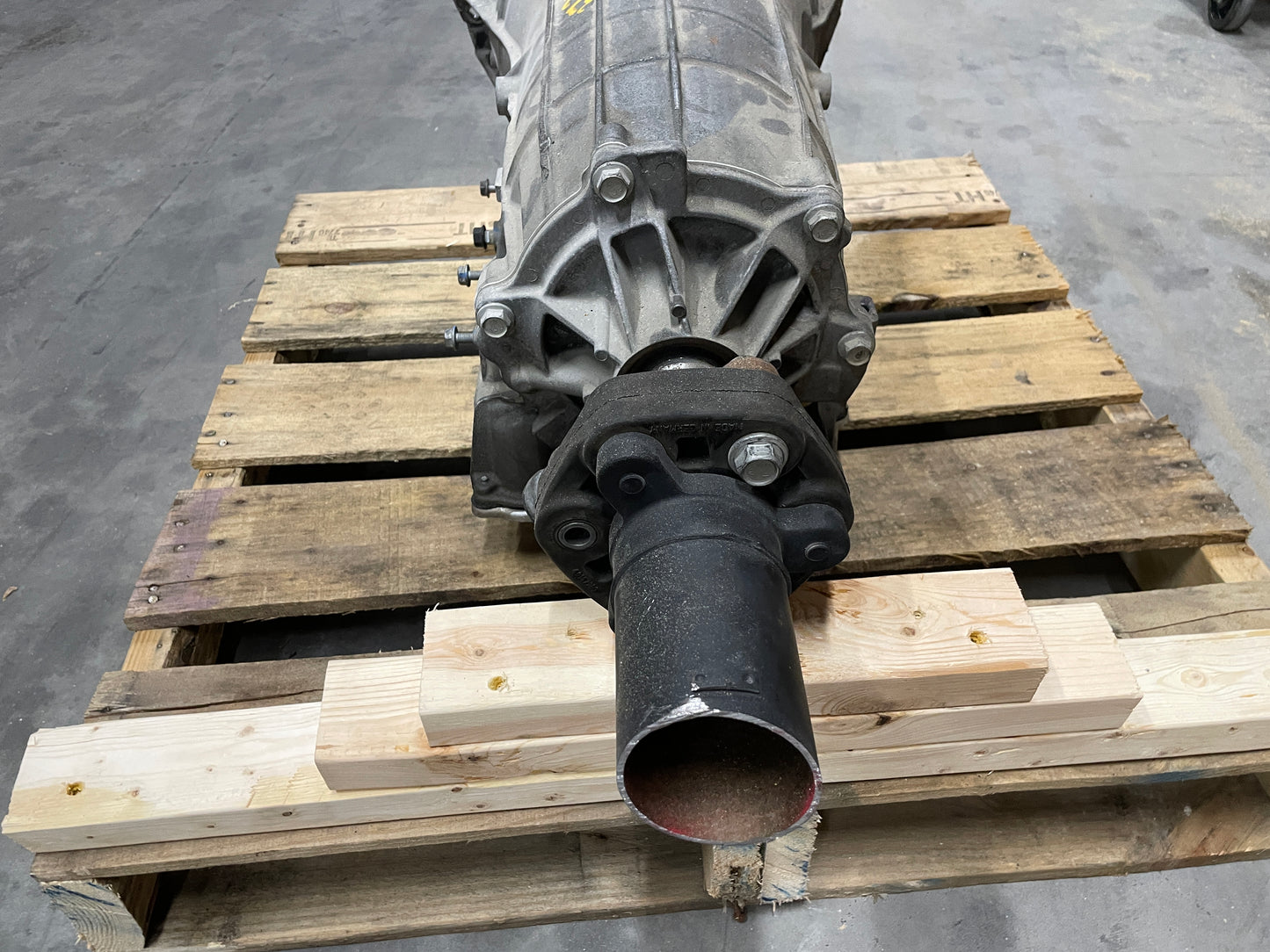 2016 Cadillac ATS-V Coupe Automatic Transmission 8L90 OEM - Day's Parts Yard