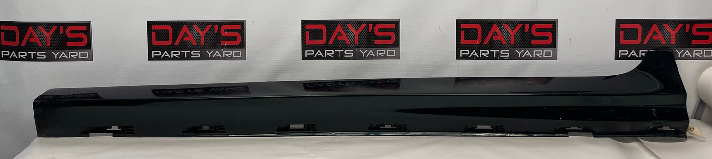 2015 Chevy SS Sedan LH Driver Rocker Molding Panel Trim OEM - Day's Parts Yard