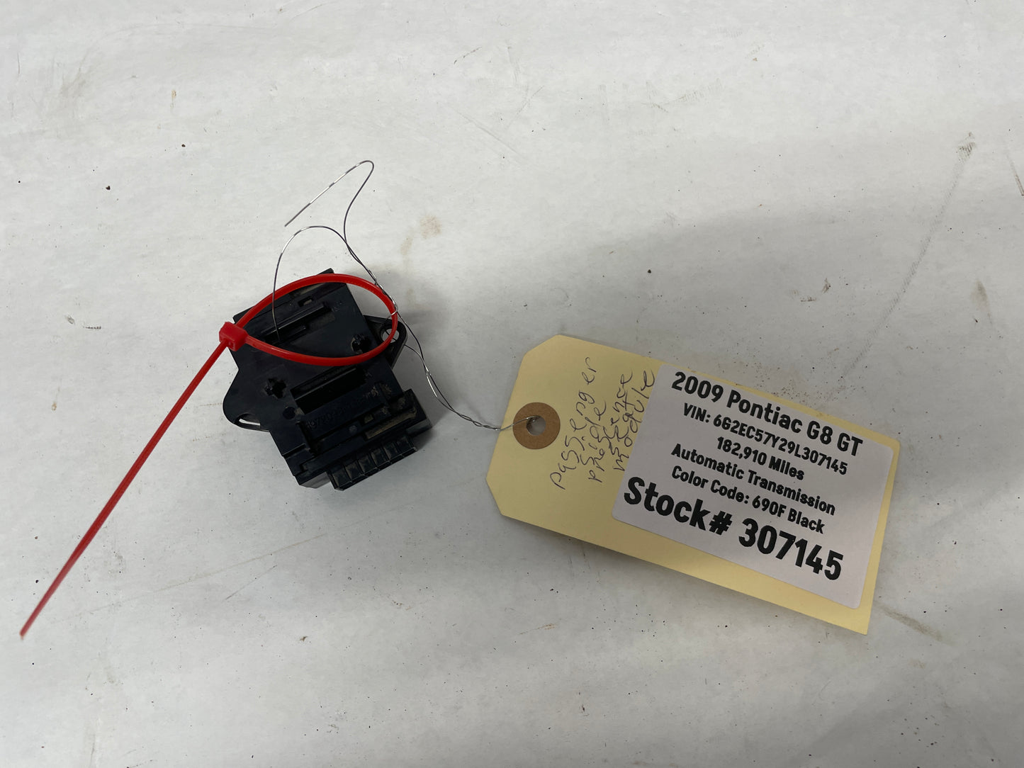 2009 Pontiac G8 GT RH Passenger Seat Module Controller W.E.T. Automotive Systems OEM - Day's Parts Yard