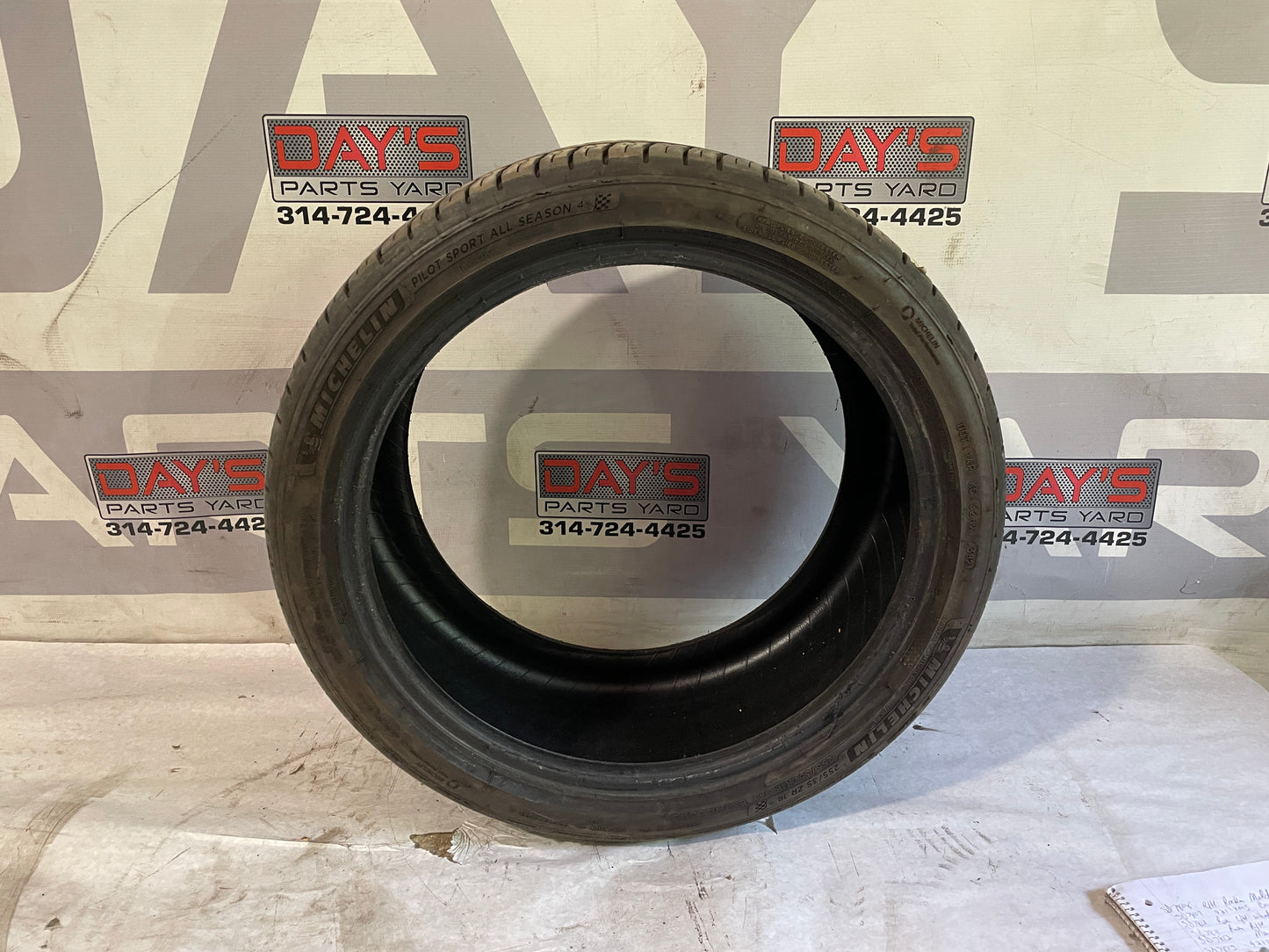 255/35ZR18 Michelin Pilot Sport All Season 4 - Day's Parts Yard