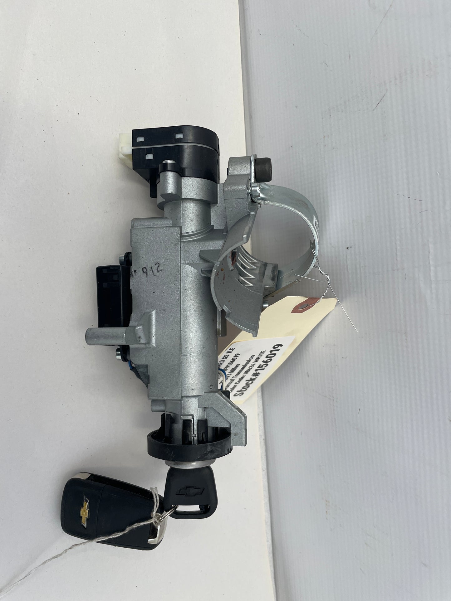 2015 Chevy Camaro SS Complete Steering Column Ignition w/ Key Fob OEM - Day's Parts Yard
