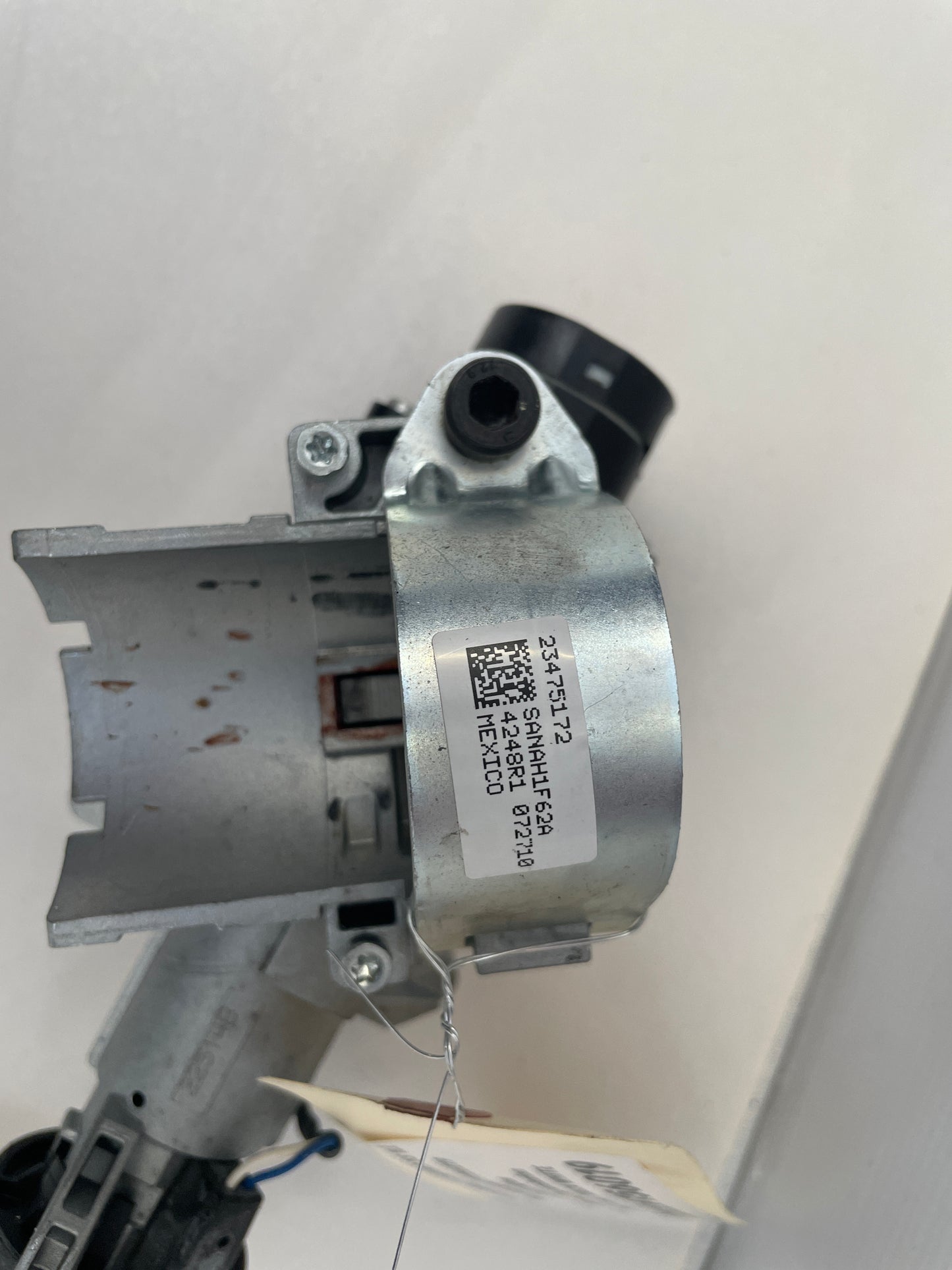 2015 Chevy Camaro SS Complete Steering Column Ignition w/ Key Fob OEM - Day's Parts Yard