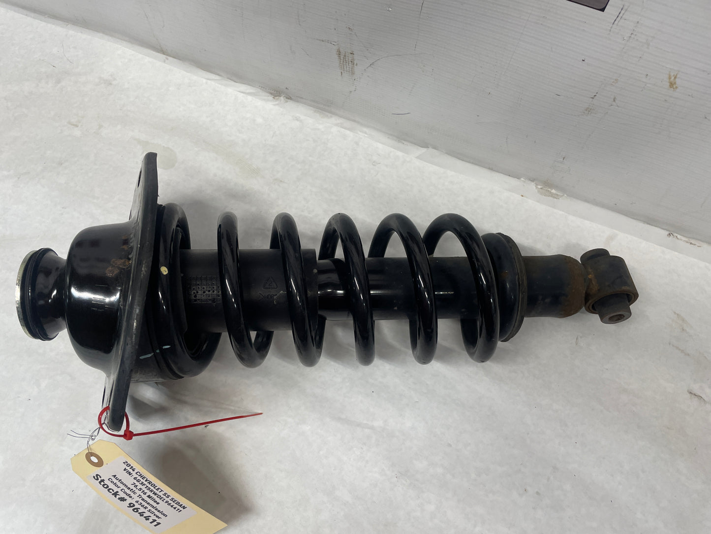 2014 Chevy SS Sedan RH Passenger Rear Shock Strut Absorber Assembly OEM - Day's Parts Yard