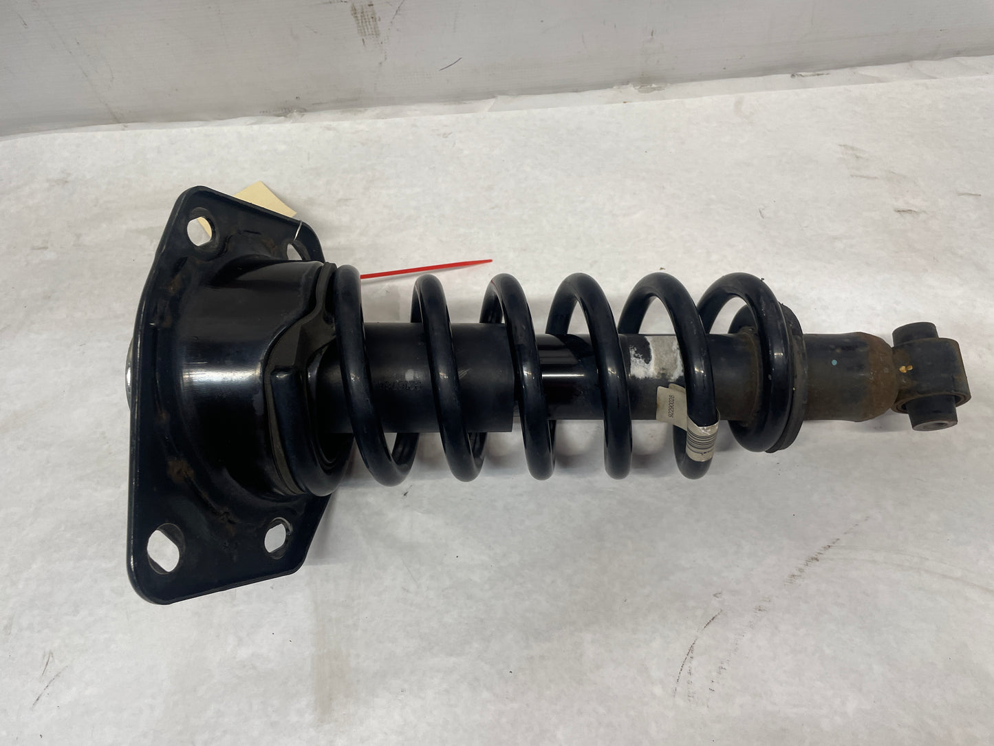 2014 Chevy SS Sedan RH Passenger Rear Shock Strut Absorber Assembly OEM - Day's Parts Yard