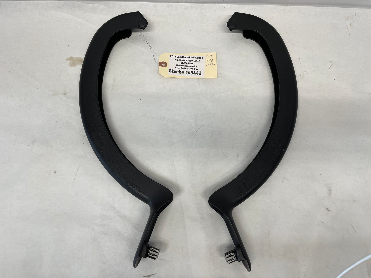 2016 Cadillac ATS-V Coupe RH & LH Trunk Compartment Lid Hinge Cover OEM - Day's Parts Yard