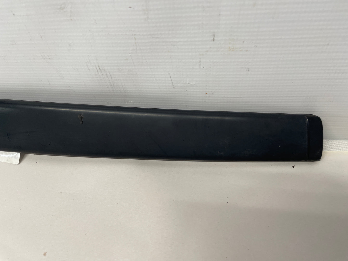 2005 Pontiac GTO LH Driver Exterior B Pillar Window Trim Cover OEM - Day's Parts Yard