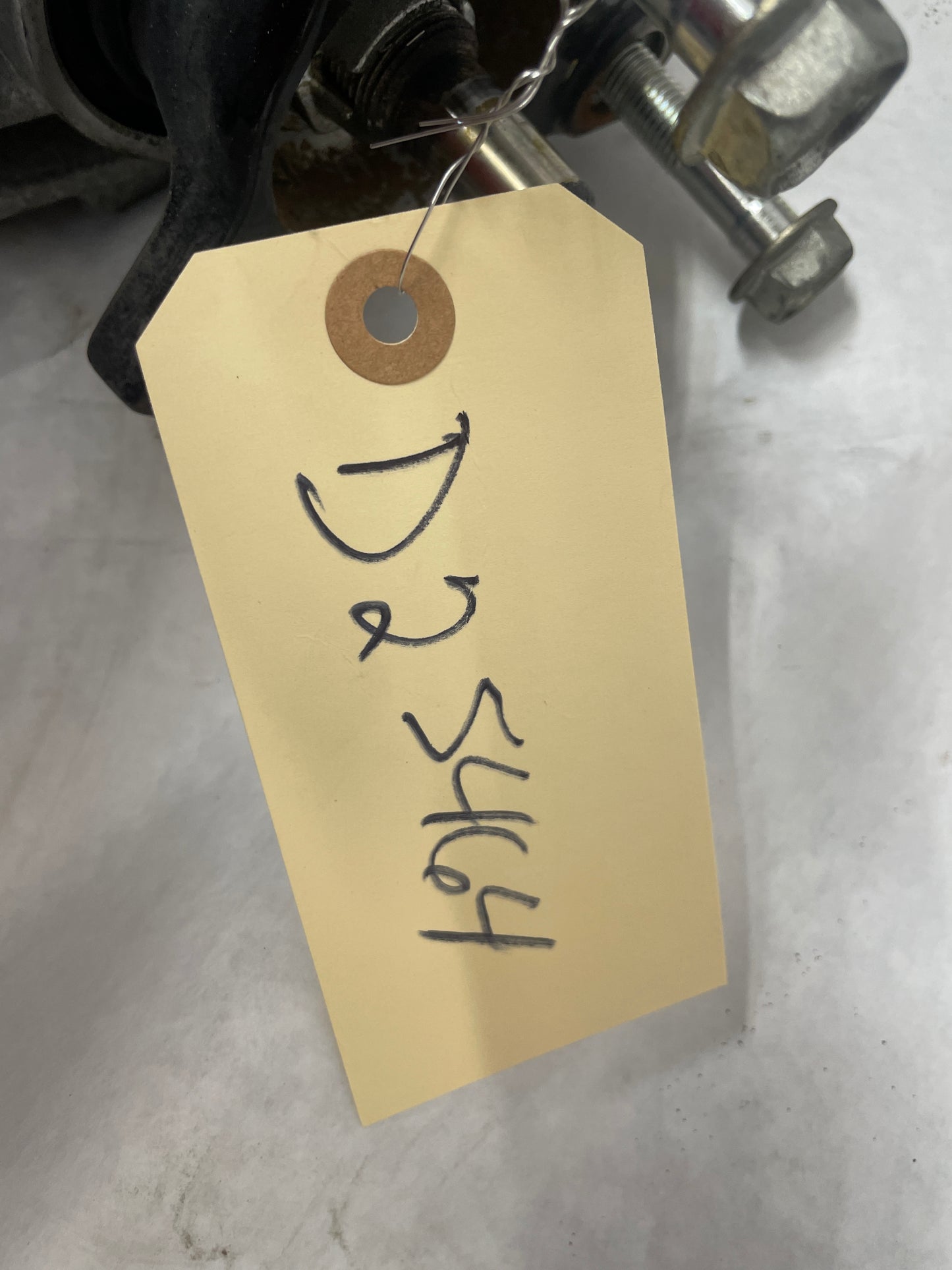 2014 Chevy SS Rear End Axle Carrier Rearend Diff Differential 3.27 LSD OEM - Day's Parts Yard