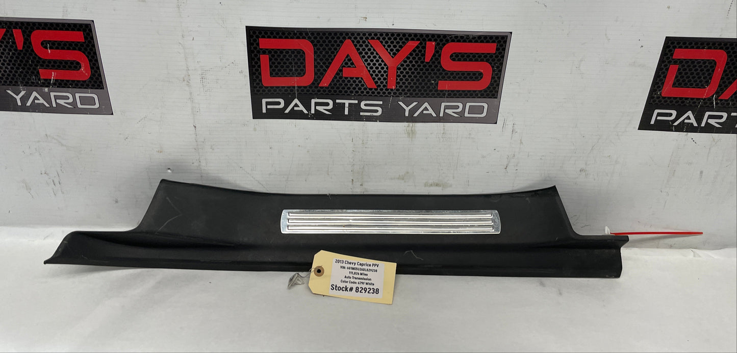 2013 Chevy Caprice PPV RH Passenger Rear Door Scuff Sill Plate Panel Trim Molding OEM - Day's Parts Yard