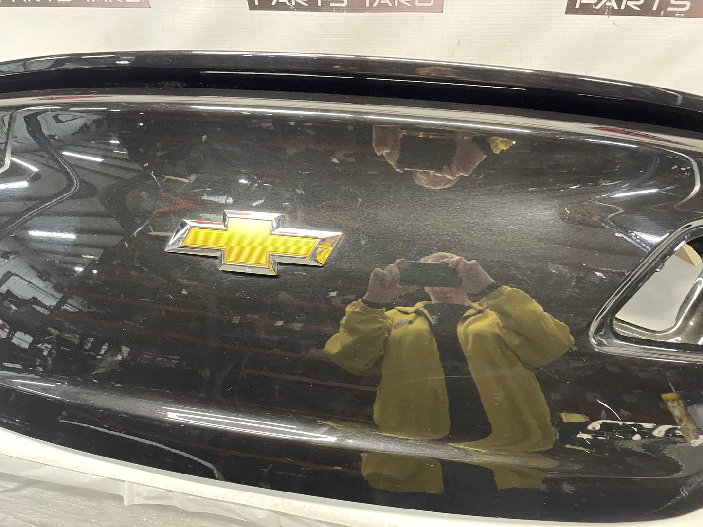 2014 Chevy SS Sedan Trunk Deck Lid w/ Spoiler OEM - Day's Parts Yard