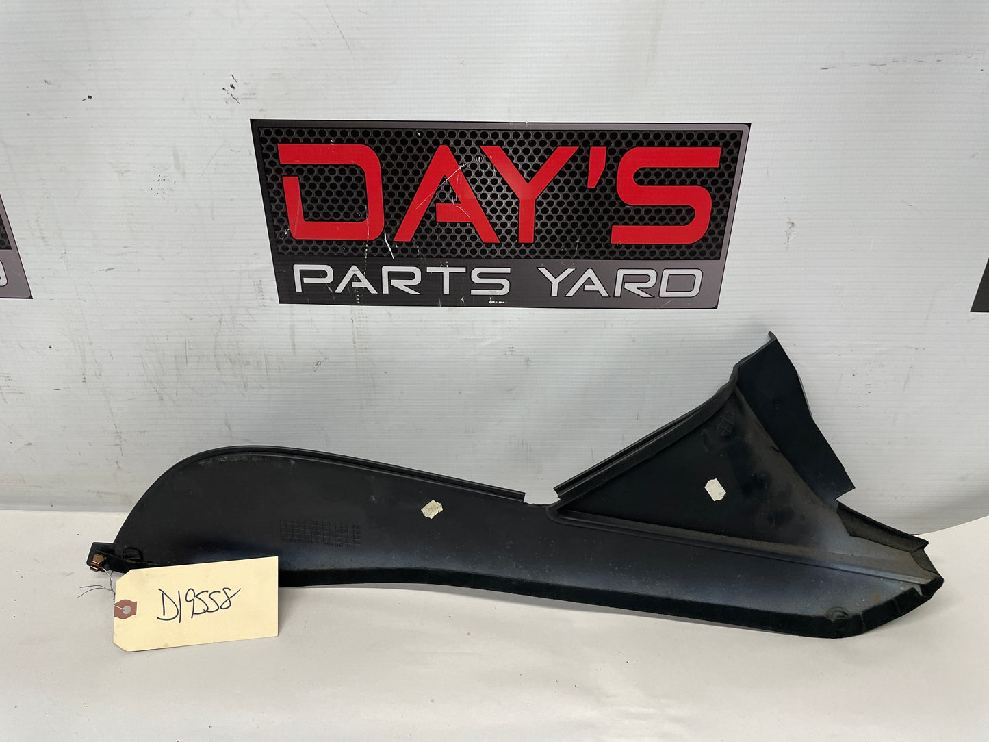 2005 Pontiac GTO LH Driver Center Console Suede Insert Trim Panel OEM - Day's Parts Yard
