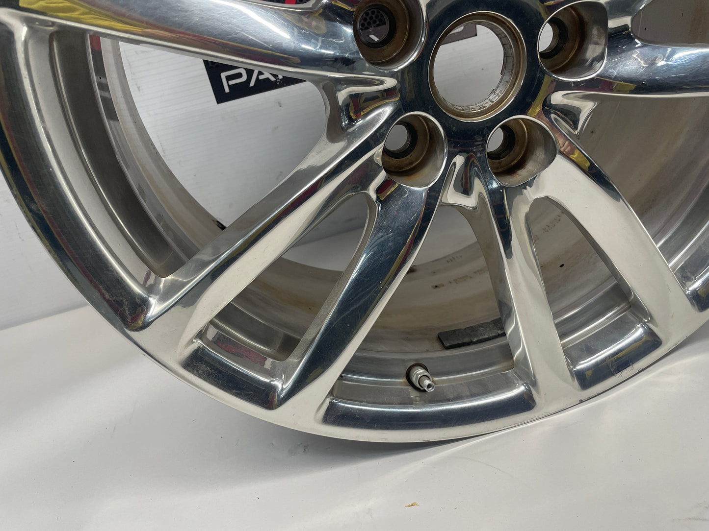 2015 Chevy SS Sedan Factory OEM Rear Wheel 19X9 - Day's Parts Yard