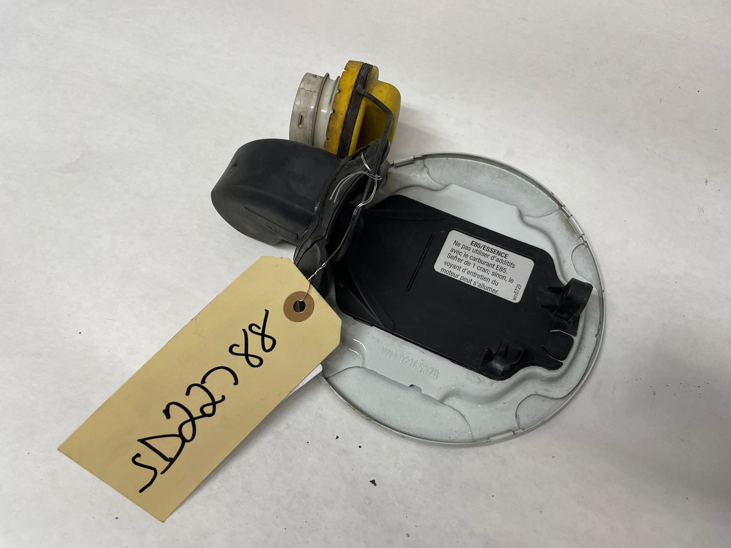 2013 Chevy Caprice PPV Fuel Gas Cover Lid Door w/ Cap OEM - Day's Parts Yard