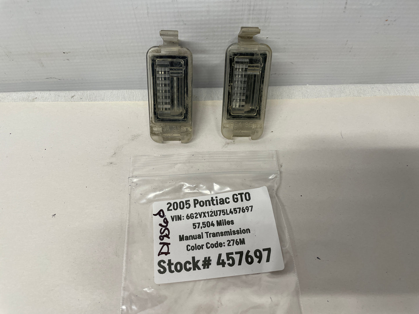 2005 Pontiac GTO License Plate Tag Light Set OEM - Day's Parts Yard