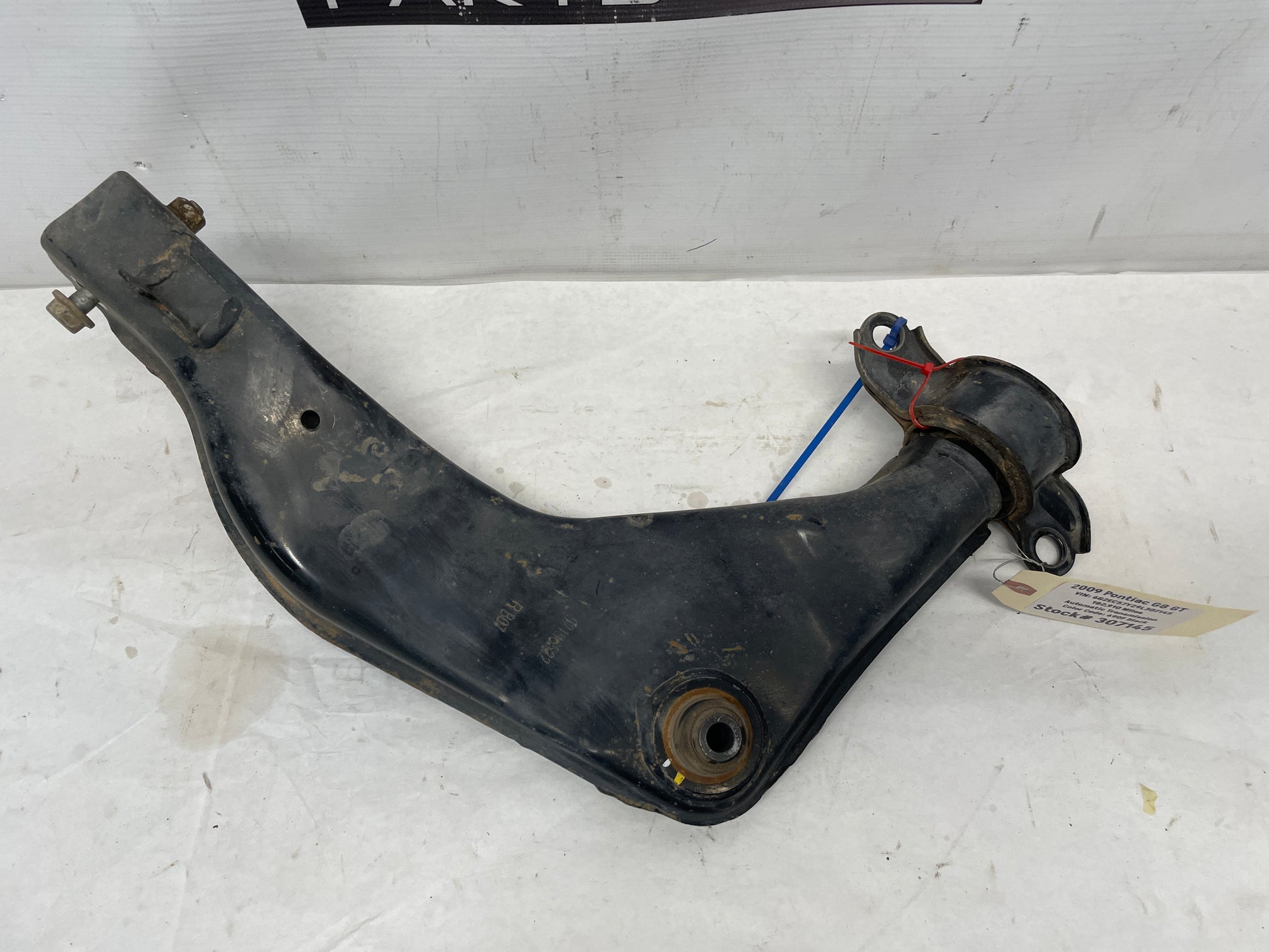 2009 Pontiac G8 GT RH Passenger Rear Upper Control Arm OEM - Day's Parts Yard