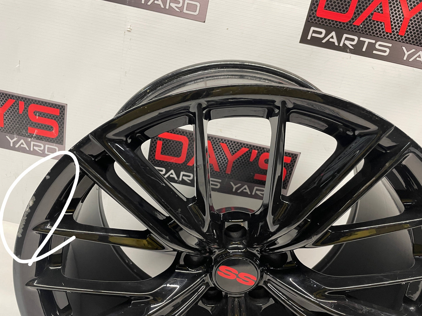 2015 Chevy Camaro SS Front Wheel 20X10 OEM - Day's Parts Yard