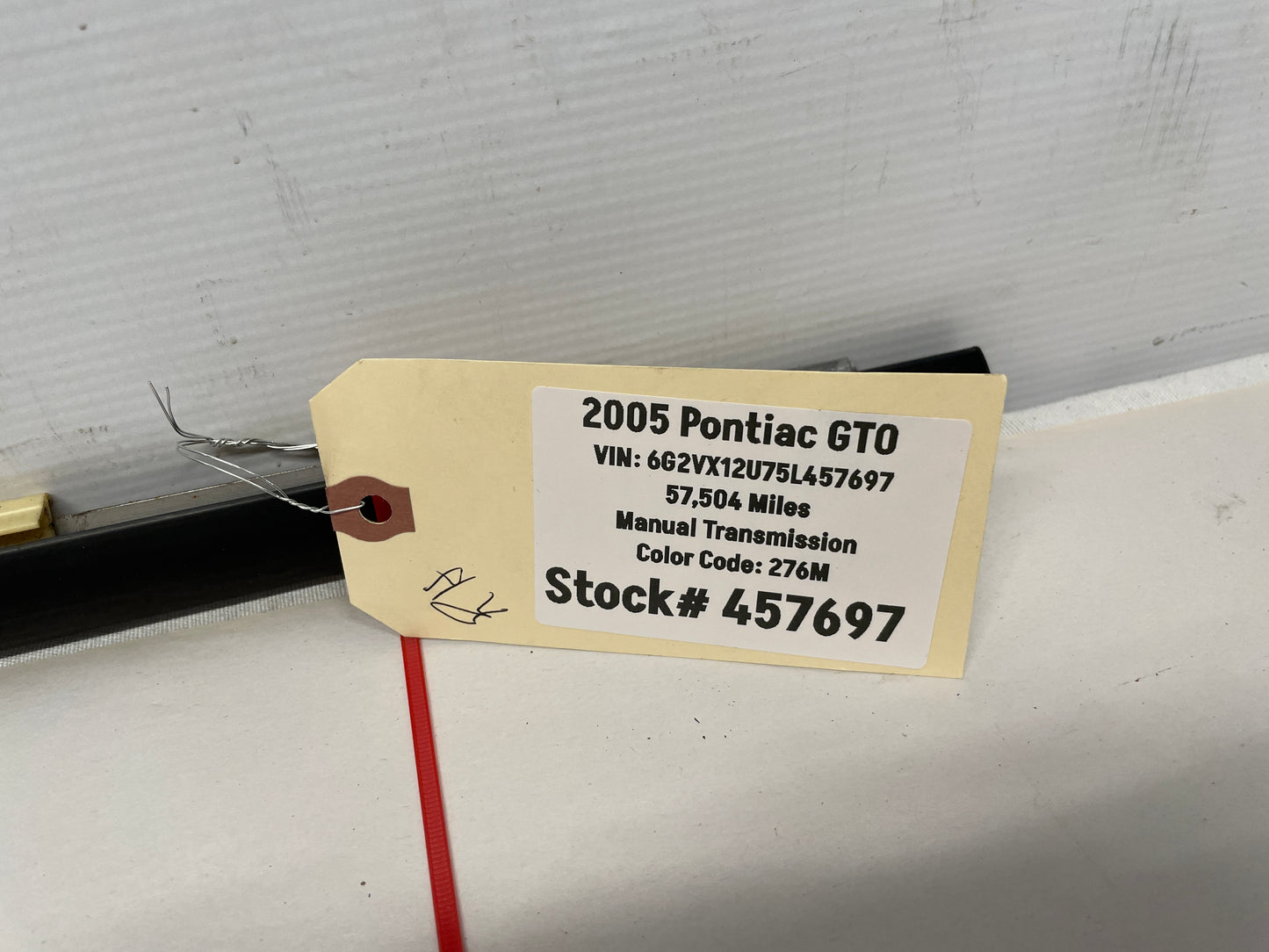 2005 Pontiac GTO RH Passenger Window Door Belt Molding Trim OEM - Day's Parts Yard