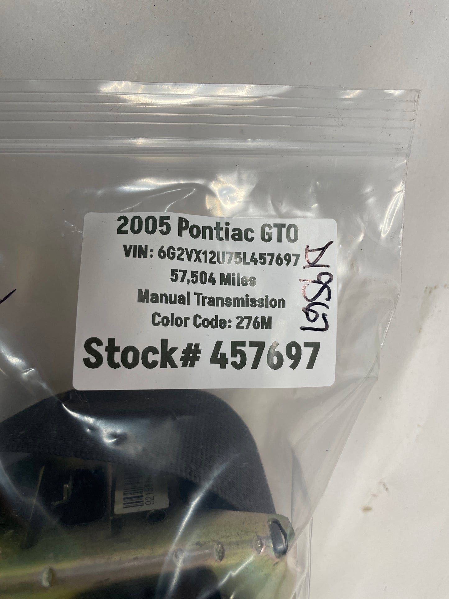 2005 Pontiac GTO LH & RH Front Seat Belt Retractor OEM - Day's Parts Yard