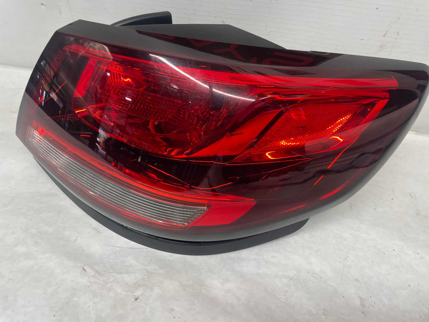 2014 Chevy SS Sedan RH Passenger Outer Tail Light Taillight Lamp OEM - Day's Parts Yard
