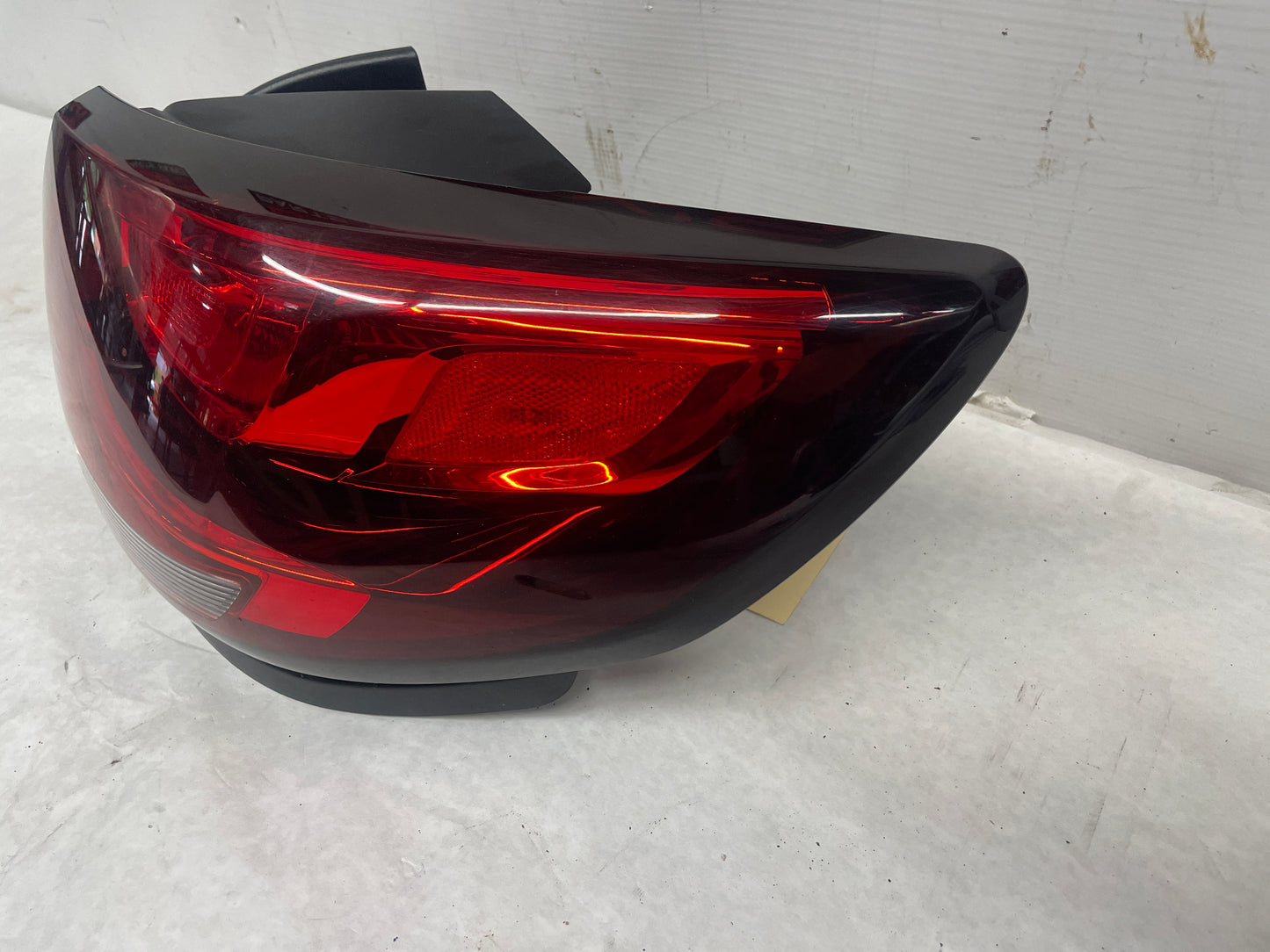 2014 Chevy SS Sedan RH Passenger Outer Tail Light Taillight Lamp OEM - Day's Parts Yard