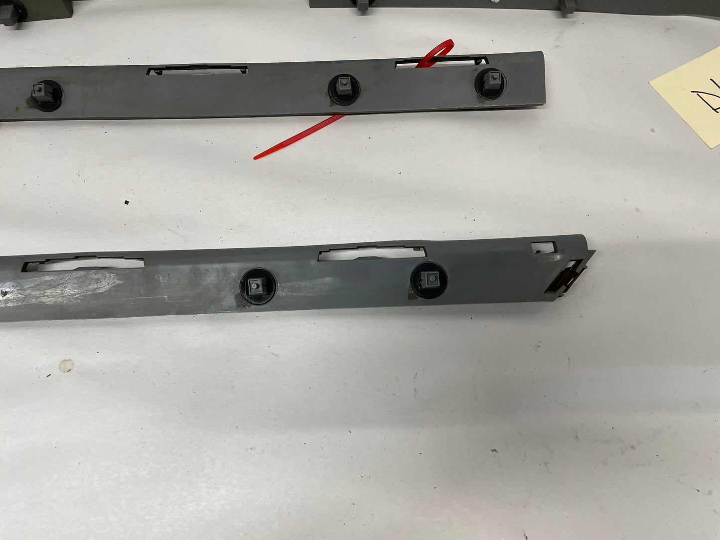 2005 Pontiac GTO Rear Bumper Brackets Guides Set OEM - Day's Parts Yard
