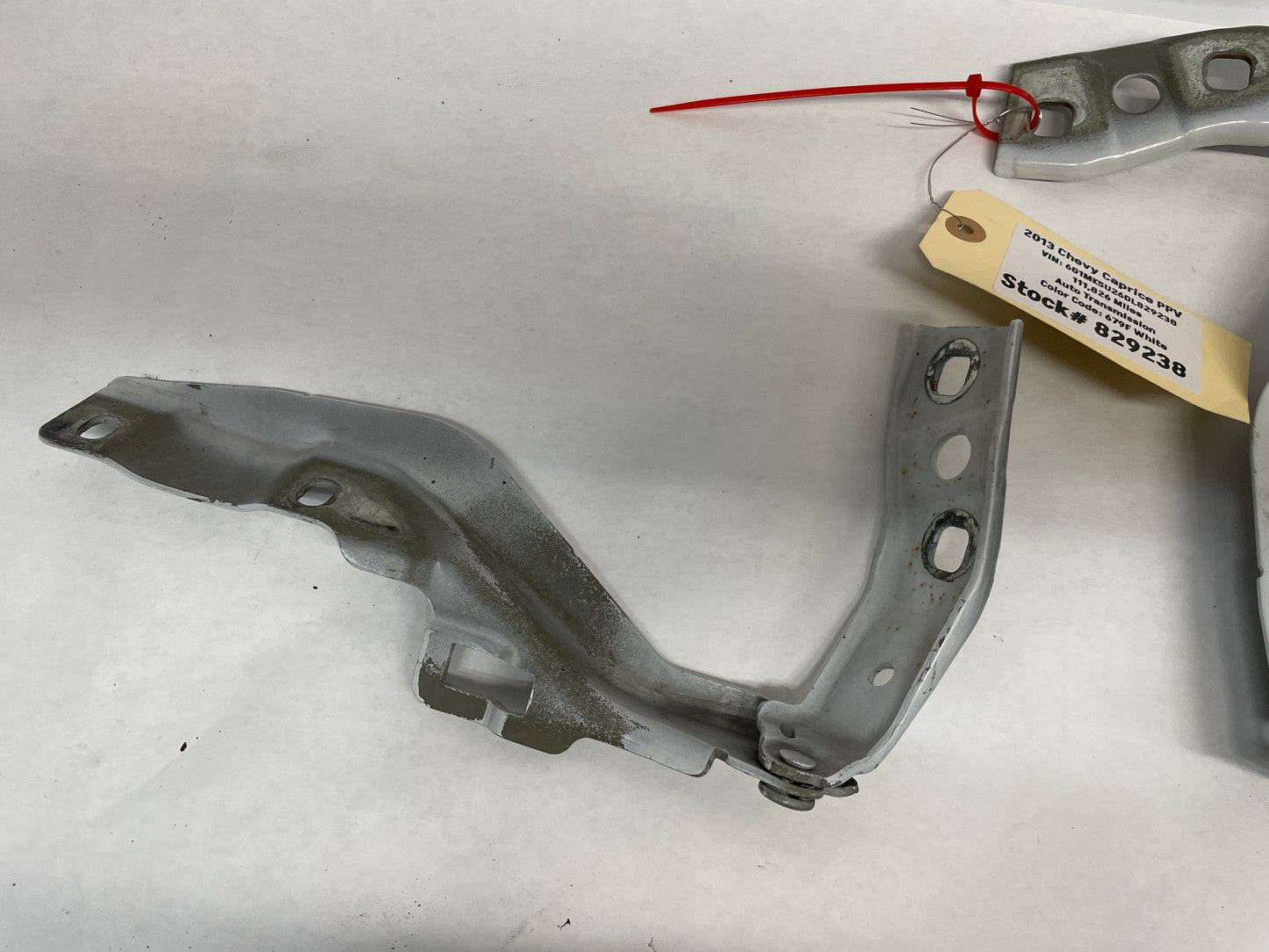 2013 Chevy Caprice PPV RH & LH Hood Hinges Set OEM - Day's Parts Yard