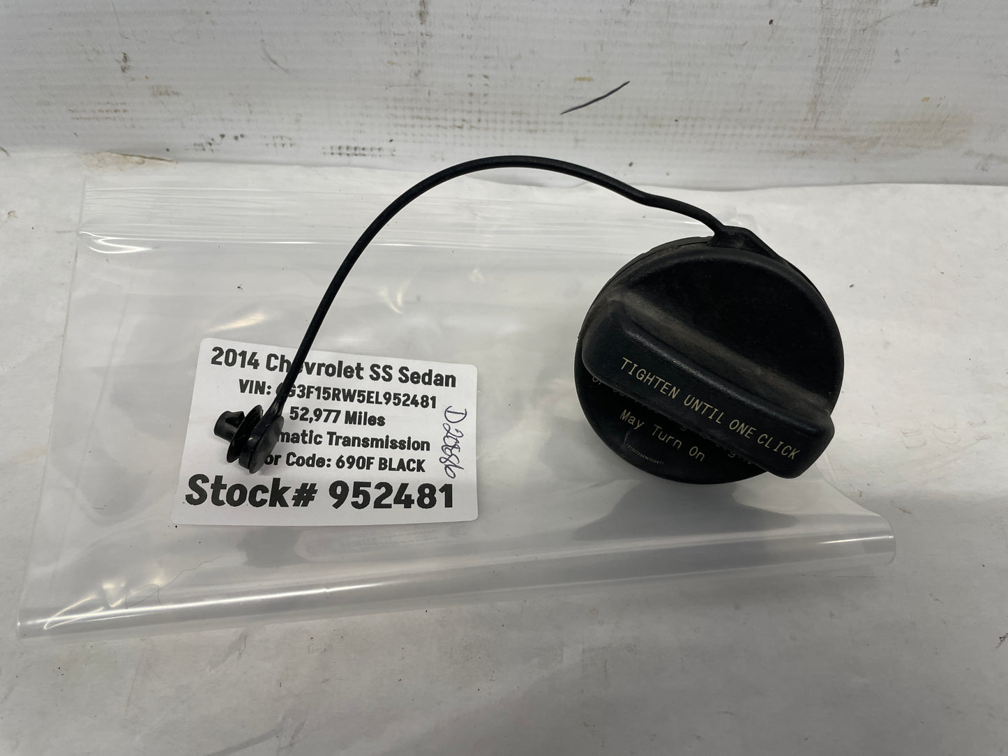 2014 Chevy SS Sedan Fuel Gas Cap OEM - Day's Parts Yard