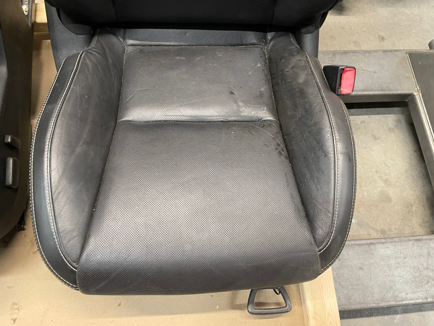 2010 Chevy Camaro SS Seats Front and Rear Black Leather OEM - Day's Parts Yard
