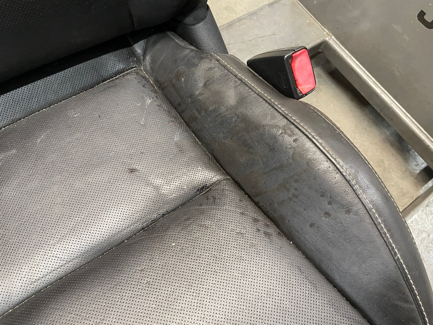 2010 Chevy Camaro SS Seats Front and Rear Black Leather OEM - Day's Parts Yard