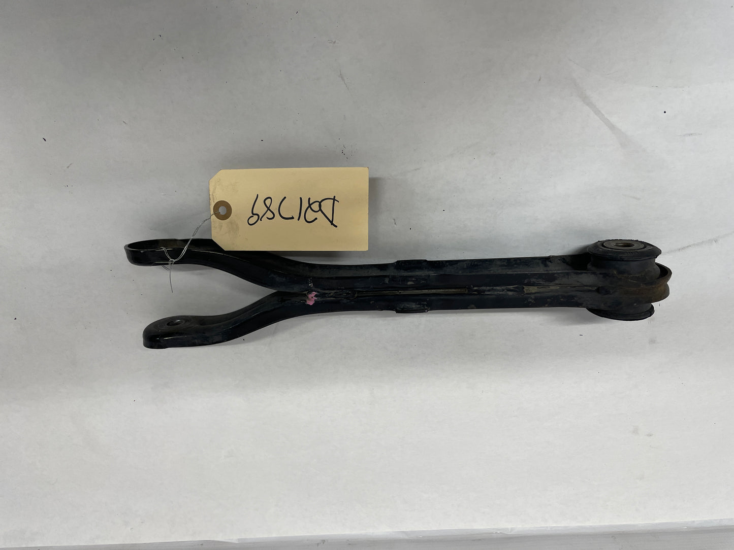 2015 Chevy Camaro SS LH Driver Rear Suspension Trailing Arm OEM - Day's Parts Yard