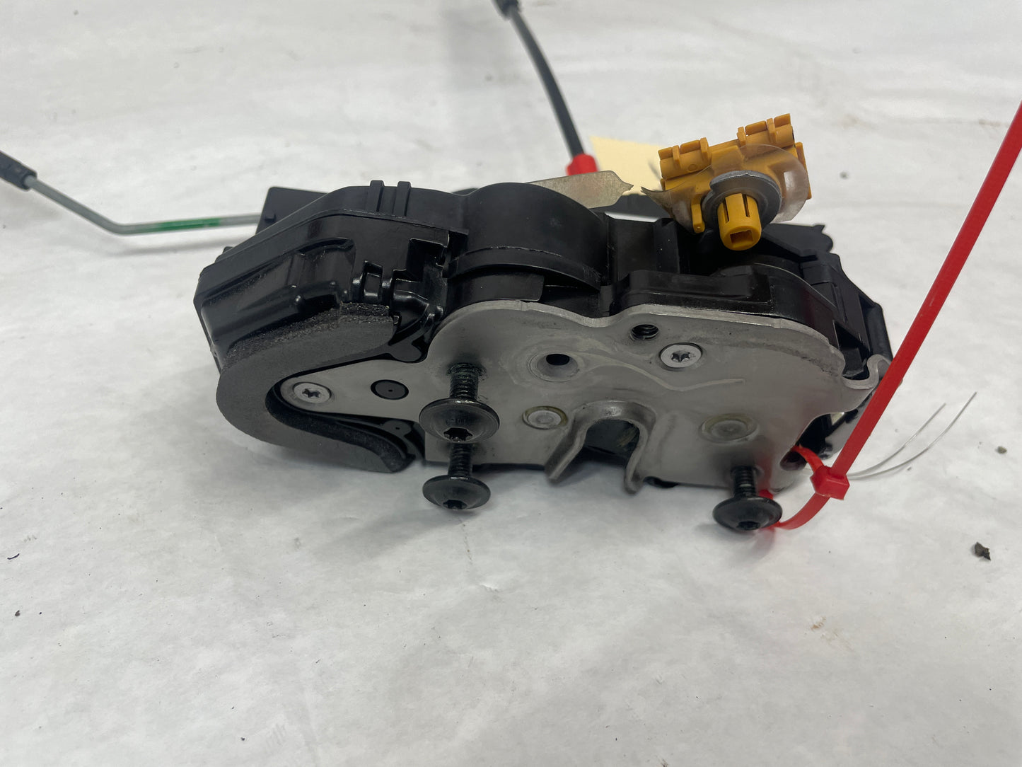 2014 Chevy SS Sedan RH Passenger Rear Door Lock Actuator OEM - Day's Parts Yard