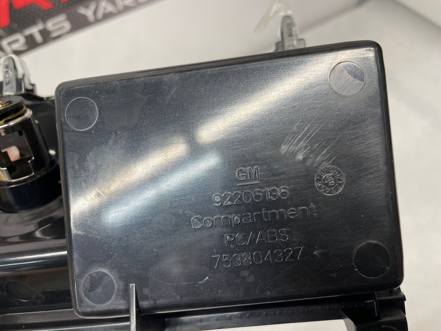 2009 Pontiac G8 Lower Radio Center Console Storage Cubby Compartment Assembly OEM - Day's Parts Yard