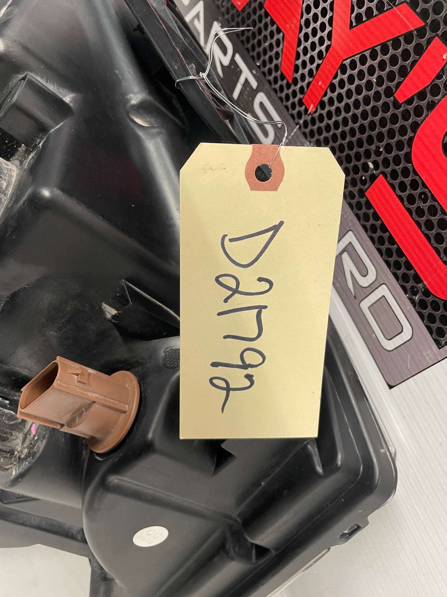2015 Chevy Camaro SS LH Driver Aftermarket After Market Head Light Headlight OEM - Day's Parts Yard