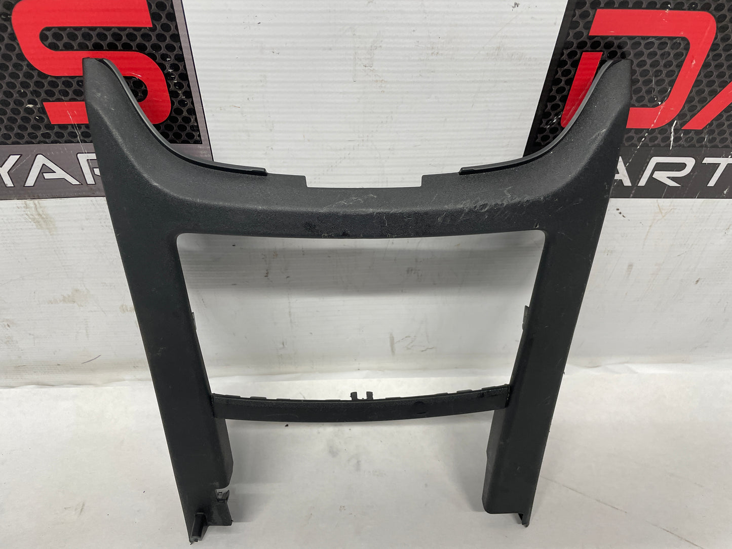 2013 Chevy Caprice PPV Center Dash Radio Stereo Bezel Trim OEM - Day's Parts Yard