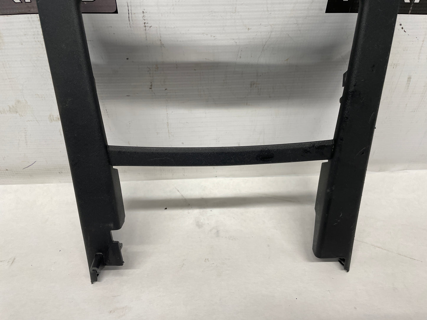 2013 Chevy Caprice PPV Center Dash Radio Stereo Bezel Trim OEM - Day's Parts Yard